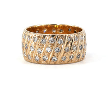 Load image into Gallery viewer, Vintage Wide Eternity Band
