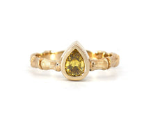 Load image into Gallery viewer, Fancy Yellow Pear-Shaped Diamond Bamboo Ring