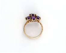 Load image into Gallery viewer, Vintage 10K Yellow Gold Amethyst Cocktail Flower Ring