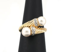 Load image into Gallery viewer, 14K Yellow Gold Bypass Pearl And Diamond Ring