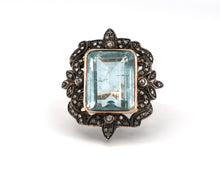 Load image into Gallery viewer, 14k Yellow Gold 15.50CT Aquamarine With Diamond Side Stones 0.66CTW