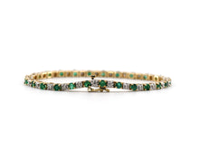 Load image into Gallery viewer, Diamond And Emerald Line Bracelet