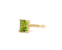 Load image into Gallery viewer, Emerald Cut Peridot Rope Ring With Diamonds