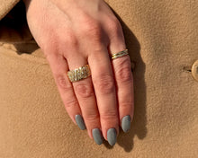 Load image into Gallery viewer, Vintage Wide Eternity Band
