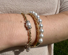 Load image into Gallery viewer, Pearl Hinge Bangle Bracelet