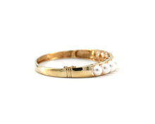 Load image into Gallery viewer, Pearl Hinge Bangle Bracelet