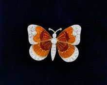 Load image into Gallery viewer, Signed Hammerman Brothers Vintage 18k Yellow Gold & Platinum Butterfly Enamel Pin
