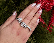 Load image into Gallery viewer, Vintage Diamond Band
