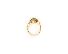 Load image into Gallery viewer, Yellow Gold Emerald and Diamonds Ring