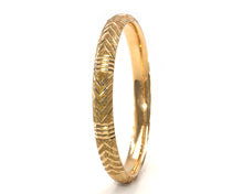 Load image into Gallery viewer, Yellow Gold Bangle Bracelet