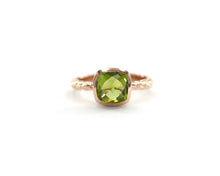 Load image into Gallery viewer, Rose Gold Peridot Ring
