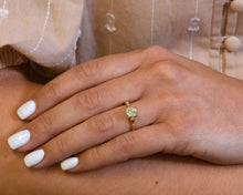 Load image into Gallery viewer, Vintage 14K yellow and white gold diamond solitaire engagement ring.