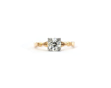 Load image into Gallery viewer, Vintage 14K yellow and white gold diamond solitaire engagement ring.