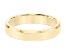 Load image into Gallery viewer, Men's 14k yellow gold wedding band with a brushed center finish and high polished beveled edges.