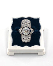 Load image into Gallery viewer, Vintage Platinum Diamond Ring