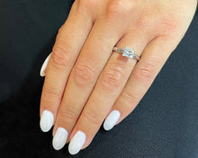 Load image into Gallery viewer, Platinum Princess Cut Diamond Solitaire Engagement Ring