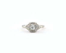 Load image into Gallery viewer, Vintage 18K White Gold Old European cut Diamond Ring.
