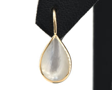 Load image into Gallery viewer, Mother Of Pearl Teardrop Earrings
