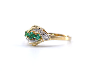 Vintage Style 14K Two Tone Gold Emerald And Diamond Ring