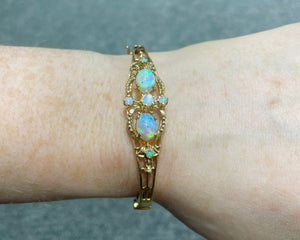 Vintage 14K Yellow Gold Opal Bangle Bracelet