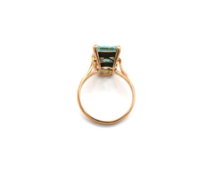 Vintage 18K Yellow Gold Emerald Cut 14MM x 8.7MM Aquamarine Ring