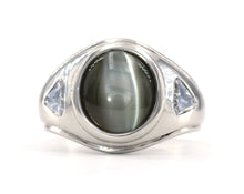Load image into Gallery viewer, Estate Platinum Ring Set With GIA Certified Natural Cat&#39;s Eye Chrysoberyl And Diamonds
