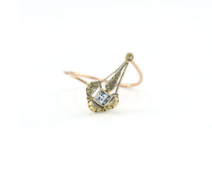 Vintage 14K yellow gold and 10K rose gold converted stick pin ring with Aquamarine.