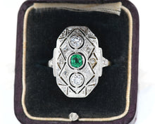 Load image into Gallery viewer, Vintage 18K Yellow Gold Ring With Platinum Top Set With Genuine Emerald and Diamonds in Box.
