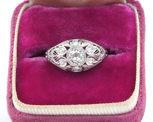 Vintage Platinum and Diamond Filigree Ring